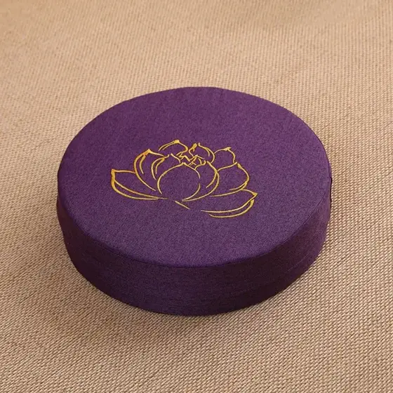 1 Cushion — One firm linen cushion